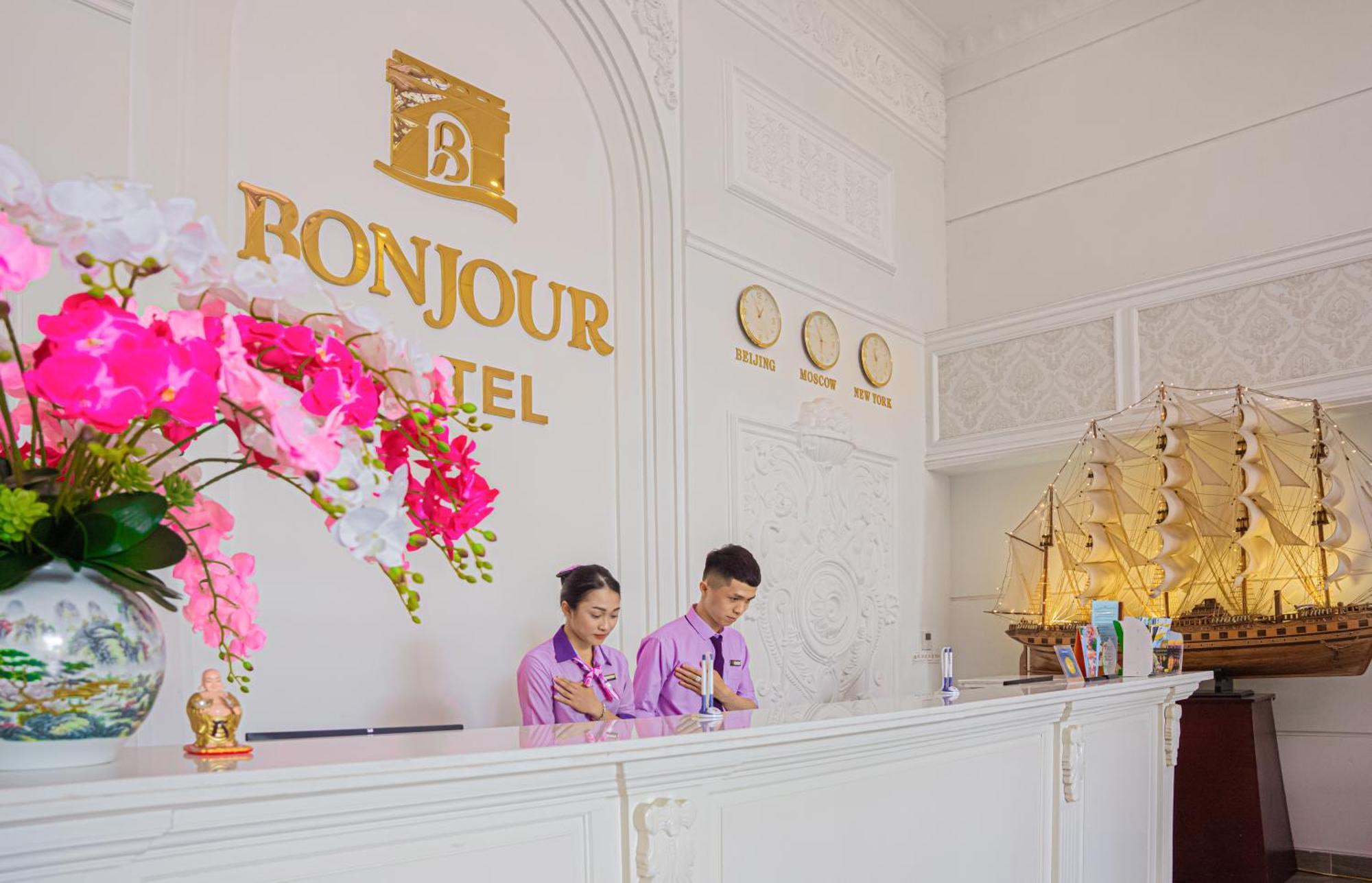 Bonjour Nha Trang Hotel Esterno foto
