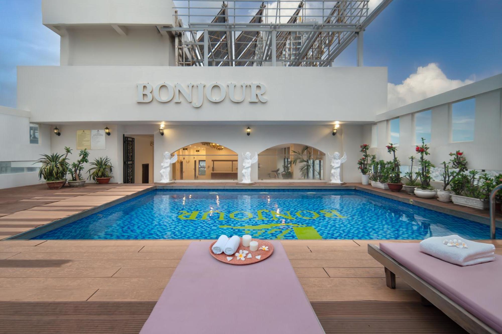 Bonjour Nha Trang Hotel Esterno foto